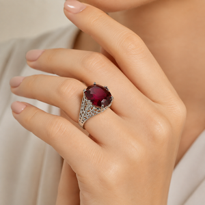 Anello Floreale Traforato Viola per Donne, Anello Minimalista alla Moda - Product Image 2