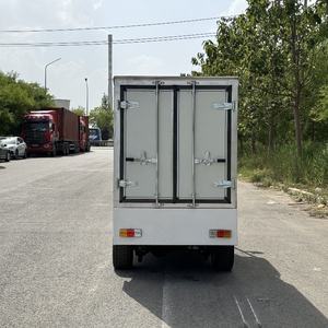 Carrito de Golf BETETEK Moderno de 2 Plazas, Totalmente Eléctrico, Diseño Aerodinámico y Elegante, para Campos de Golf y Carreteras No Públicas - Product Image 6
