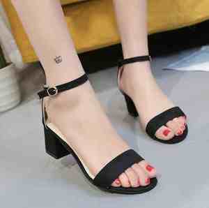 <span class=keywords><strong>Sandali</strong></span> e pantofole all'ingrosso da <span class=keywords><strong>donna</strong></span> di <span class=keywords><strong>grandi</strong></span> dimensioni spessi con <span class=keywords><strong>sandali</strong></span> da studente da <span class=keywords><strong>donna</strong></span> di nuova moda estiva - Product Image 2