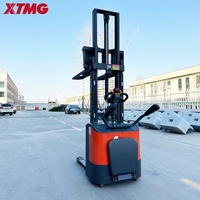Penumpuk Pallet Listrik XTMG Silinder Hidrolik Ganda 2 Ton dengan Tiang yang Diperkuat dan Rangka Baja yang Ditebalkan, Penumpuk Pallet Listrik Penuh