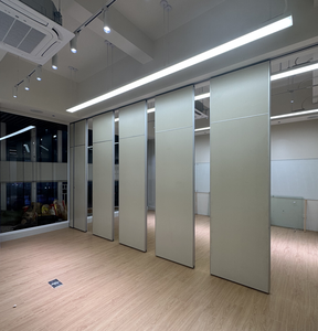 Modern hareketli bölme duvarları, ses geçirmez katlanır ekranlar, ses geçirmez hareketli bölmeler, dans stüdyoları, ofisler, restoranlar - Product Image 6