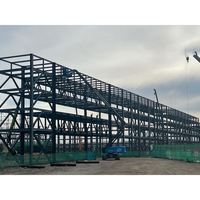 Atelier en structure métallique, hangar préfabriqué, bâtiment d'entrepôt préfabriqué
