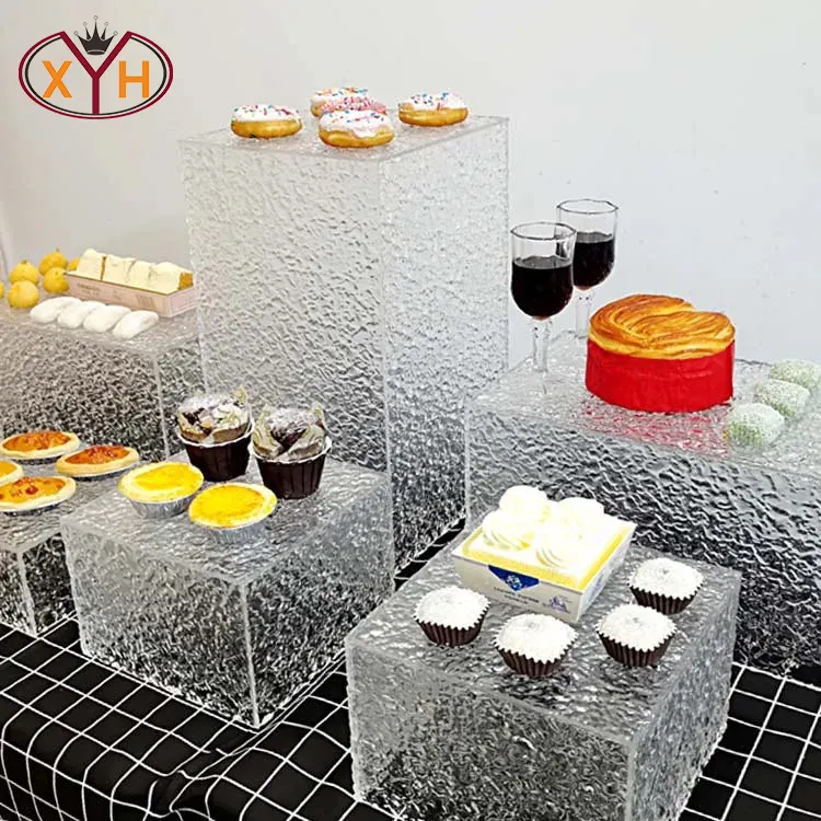 حامل كيك زينة لحفلات الزفاف مركزي الطاولة لعرض الحلويات مصنوع من الأكريليك الشفاف الحديث من Xinyuanxing
