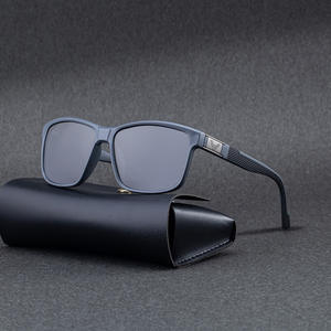 Lunettes de soleil polarisées Lafuma à monture carrée pour hommes, verres TAC anti-reflets UV400, monture en plastique et métal, noires, pour la conduite en extérieur - Product Image 1