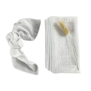 Serviettes en lin 100% brodées à la main modernes Design jetable 60x60cm pour les fêtes, mariages, restaurants et avions - Product Image 1