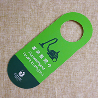 Étiquettes de suspension de porte de chambre d'hôtel en plastique PVC découpé à l'emporte avec impression offset Type de produit carte magnétique