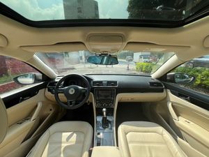 En Stock, Auto Usado 2015, Sedán 1.8T, Volante a la Izquierda, Neumáticos R16, Cámara Trasera, Buen Estado - Product Image 6
