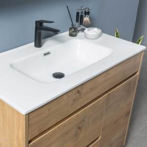 Mueble de Baño Independiente con Acabado en Película de PVC, Espejo y Gabinete con Patas, Mueble de Baño Moderno - Product Image 4