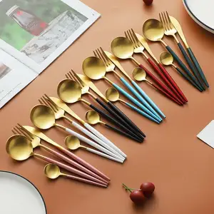 304 4pcs 포르투갈 서양 식품 등급 스테인레스 스틸 매트 flatware 칼 포크 및 차 숟가락 식기 칼 세트 결혼식