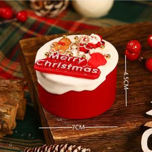Exquisitas Velas de Pastel con Efecto de Goteo Navideño, Hechas a Mano, para Regalos Festivos - Product Image 6