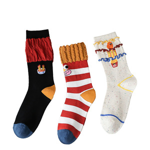 Chaussettes pour femmes en soie tricotées mi-mollet à la mode dessin animé mignon Ins corps laid drôle pour les étudiants du printemps et de l'automne frites - Product Image 5