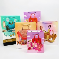 Sac en papier pliable écologique de grande taille personnalisé Sac d'emballage shopping de cadeau pour femmes doré à la mode avec logo personnalisé