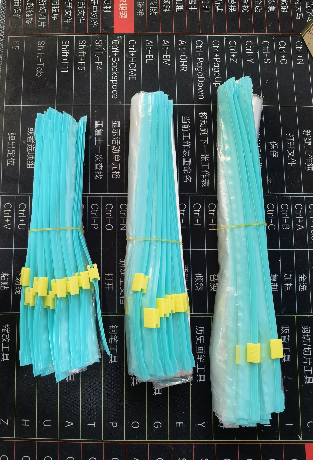 Big 10, middle 15, small 20, suit [45 in total]]