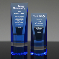 Paire de trophées en cristal bleu pour les partenariats d'entreprise et les récompenses pour les réalisations d'équipe