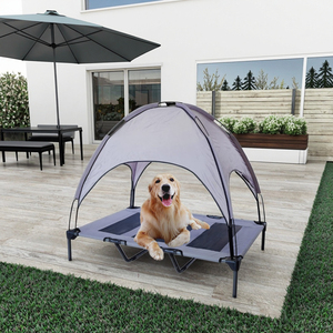 Grand lit XL personnalisé pour animaux de compagnie avec tente d'ombrage à baldaquin amovible pour le camping intérieur et extérieur Lit surélevé pour animaux de compagnie en vente - Product Image 1
