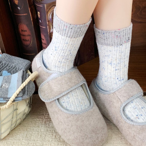 Calcetines de mujer con rayas grises, cuadros, poliéster, termoabsorbentes, estilo otoño W2016 - Product Image 1