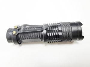 <span class=keywords><strong>Mini</strong></span> UV Led đèn pin <span class=keywords><strong>Torch</strong></span> 365nm Blacklight 395nm Violet ánh sáng đèn Zoomable UV đèn Pin - Product Image 2