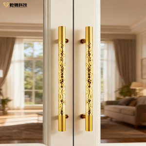 Tay cầm bằng Vàng Titan hiện đại cho cửa gỗ-phủ PVD, chống xỉn màu cho cửa gỗ, độ bền cao và dễ lau chùi - Product Image 5