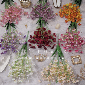 Bouquet de fleurs artificielles Yixuan en forme de volubilis, en soie, pour décorations de mariage et de maison - Product Image 1