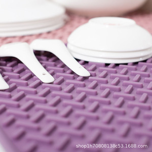 Silicone Draining Mat Rectangle Waterproof Kitchen Sink Protector Drying Mat For Cutlery And Dishware - Product Image 2