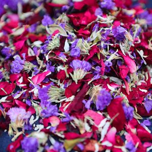 Natural Dried Rose Petals Colorful Wedding Decoration Party Decoration <strong>Sprinkle</strong> Flowers <strong>Confetti</strong> - Product Image 1