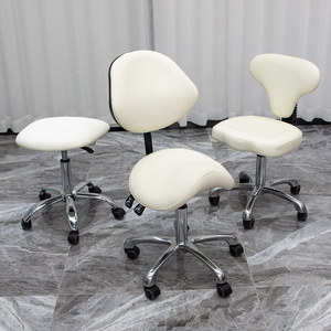 Silla de Barbero Blanca Ajustable, Silla de Estilismo para Salón, Silla de Asistente de Pedicura con Ruedas para Estudio de Belleza - Product Image 1