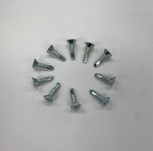 Vis autoperceuse à tête plate Homn Reen 10407F020 C1022 en acier CR3+ finition zinc M4.2 32mm pour toiture - Product Image 5