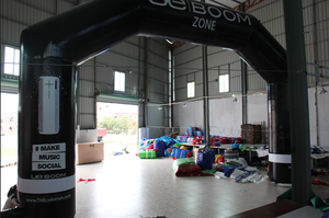 Vente flash BOOM ZONE Arche noire pour événements publicitaires commerciaux en plein air - Product Image 3