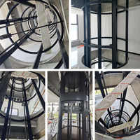 Luxuriöser Panorama-Fracht-Aufzug mit geschwungener Treppe für maßgefertigte Villen, Beobachtungsaufzug mit Edelstahl und Sicherheitsmerkmalen