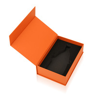 Boîte cadeau de luxe avec fermeture magnétique, emballage de bijoux en carton rigide de couleur avec logo imprimé personnalisé