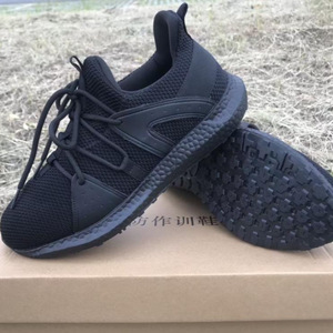 รองเท้าฝึกอบรมดับเพลิง ผ้าตาข่ายระบายอากาศ พื้นยางน้ำหนักเบาพิเศษ แบบ unisex ส้นเตี้ย รองเท้าออกกำลังกายแบบครอสเทรนนิ่ง - Product Image 1