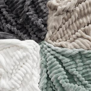 Manta de lana de lujo de alta calidad, sólida, suave, cálida, acogedora para <span class=keywords><strong>invierno</strong></span>, felpa de franela nórdica moderna para sofá <span class=keywords><strong>cama</strong></span> - Product Image 2