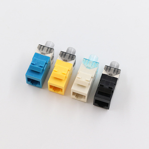 Nhà Máy Giá UTP Viễn Thông bộ phận 180 độ <span class=keywords><strong>Cat6</strong></span> <span class=keywords><strong>Keystone</strong></span> <span class=keywords><strong>Jack</strong></span> RJ45 thiết bị đầu cuối không được che chở <span class=keywords><strong>IDC</strong></span> Mạng Cáp <span class=keywords><strong>110</strong></span> nữ <span class=keywords><strong>Keystone</strong></span> - Product Image 3