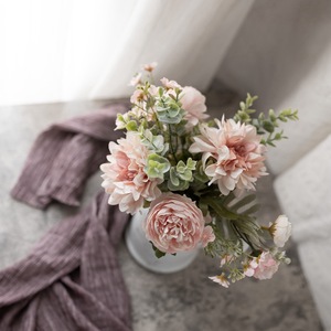 Bouquet de fleurs artificielles Wu Nai Xiao Li, pivoine rose, eucalyptus, décoration pour la maison et les mariages CF01012 - Product Image 1