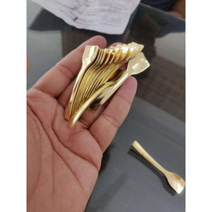 Cuillère de shilajit à base de plantes traditionnelles conçue pour une dose équilibrée - Product Image 1