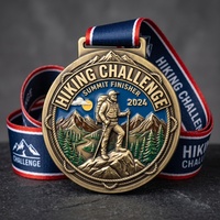 Médaille commémorative personnalisée en laiton émaillé pour club de sport, randonnée, alpinisme et fitness