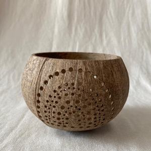 High Quality Eco - Friendly Unpolished <b>Coconut</b> Shell <b>Candle</b> Holder for Home Decor From Vietnam - Product Image 1