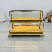 Bäckerei-Vitrinendesign aus Edelstahl mit Titanbeschichtung, Glas und LED-Beleuchtung, Hochleistungs-Gewerbeausstellungsvitrine für Einkaufszentren