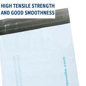 Sacs d'expédition en polyéthylène écologiques personnalisables en gros pour les petites entreprises et les coursiers - Product Image 6