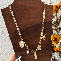 Rétro Ins Irrégulier Perle Charme Clavicule Chaîne Style Ethnique Argent Or Cowboy Chapeau Bottes Pendentif Collier Cadeaux pour Femmes