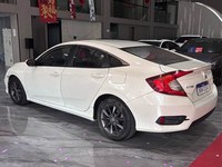 Honda Civic 1.0T Turbo CVT Cuir R16 Édition Tendance LHD Berline d'occasion Essence Économe en Carburant pour l'Afrique avec Rapport d'Inspection 2019
