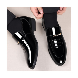 Chaussures habillées en cuir verni brillant pour hommes grandes tailles, à enfiler, plates, en maille, pour affaires, décontractées, formelles, mariage, automne - Product Image 1