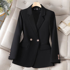 Herbstliche elegante Damen-Winterjacke in Übergröße mit Puffärmeln - Product Image 2