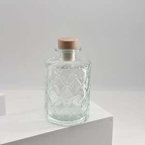 Vases en verre transparent pour centres <span class=keywords><strong>de</strong></span> <span class=keywords><strong>table</strong></span>, vase à fleurs unique en verre, vase miniature vintage sculpté créatif pour <span class=keywords><strong>table</strong></span> - Product Image 1