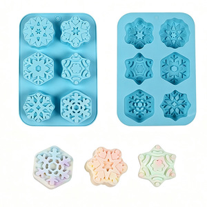 Molde de Silicona para Pastel con Diseño de Copo de Nieve Navideño, 6 Cavidades, Grado Alimenticio, Antiadherente, Reutilizable, para Hornear, Repostería, Jabón, Velas - Product Image 3
