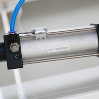 Machine d'emballage automatique sous film rétractable pour boîtes cosmétiques, bouteilles, aliments, cadeaux, savons, avec scelleuse tunnel en L et film thermorétractable