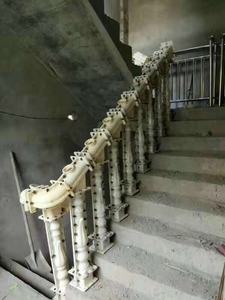 Stampo Europeo in Plastica ABS per Balaustre in Calcestruzzo Gettato in Opera, Design Moderno Classico Bianco, Forma Quadrata o Rotonda, Facile da Usare - Product Image 6