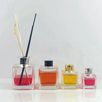 Bouteilles de diffuseur d'arôme en verre vide de luxe 50 ml 200ml Unique Loris Parfum Reed Diffuseur Emballage avec boîte
