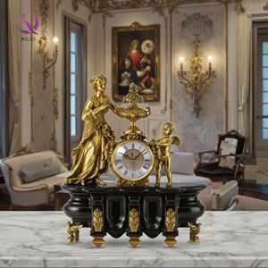 Horloge de bureau <span class=keywords><strong>d</strong></span>écorative de <span class=keywords><strong>d</strong></span>éesse ange dorée de style européen rétro en laiton et métal avec base en porcelaine pour la <span class=keywords><strong>décoration</strong></span> intérieure de luxe - Product Image 1