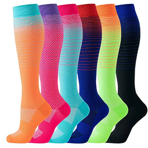 Wholesale 15-20 mmHg Graduated <b>Compression</b> Nurse <b>Knee</b> High Socks Sports Athletic Grade Support Running Socks High Quality - Product Image 1